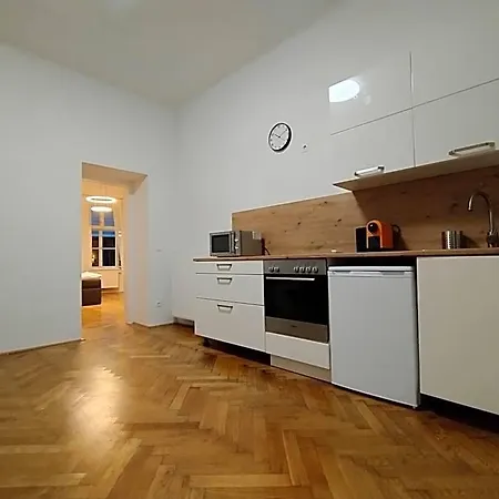 Hotel Jahn 3*